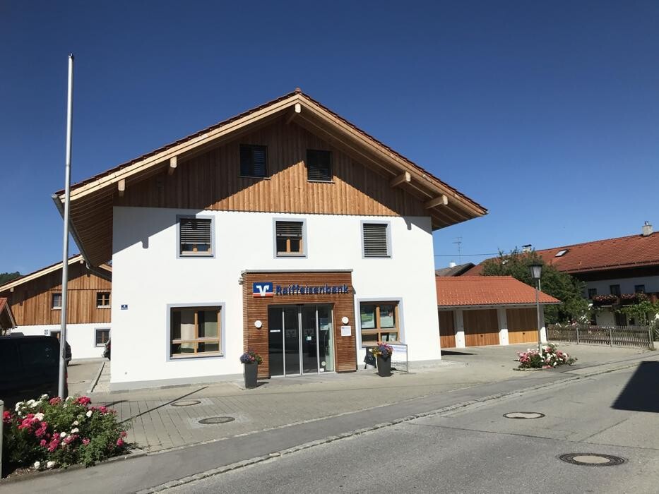 Bilder Raiffeisenbank im Oberland eG - Filiale Egling