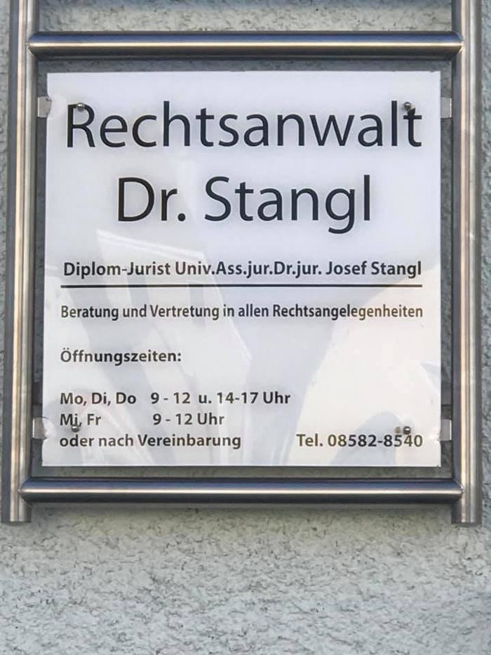 Bilder Rechtsanwaltskanzlei Dr. Josef Stangl