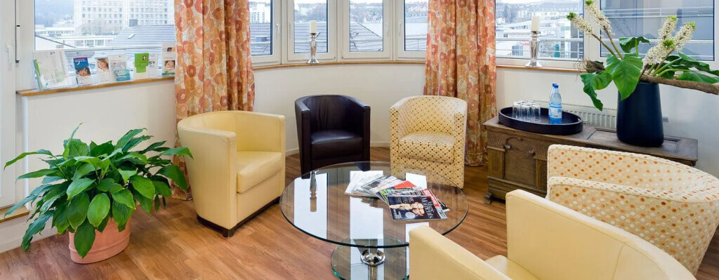 Bilder Dr. med. dent. Marcus Flach - Zahnarzt Wuppertal