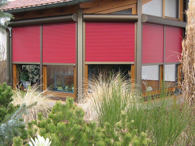 Bilder Nagai Dienstleistungsservice GmbH | Sonnenschutz | Insektenschutz | Dachfenster Berlin