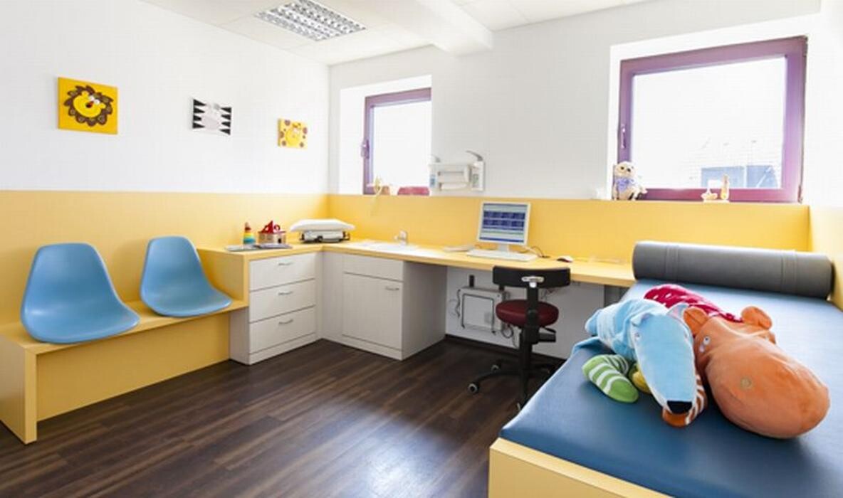Bilder Marcel Schein Facharzt für Kinder- und Jugendmedizin