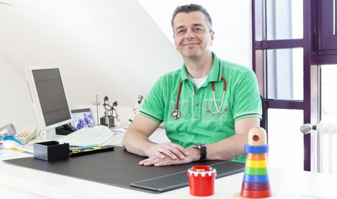 Bilder Marcel Schein Facharzt für Kinder- und Jugendmedizin