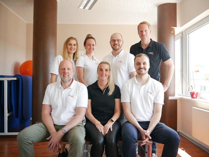 Bilder Links vom Rhein - Physiotherapie und OMT