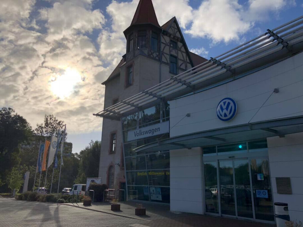 Bilder Volkswagen Zentrum Halle | ASA