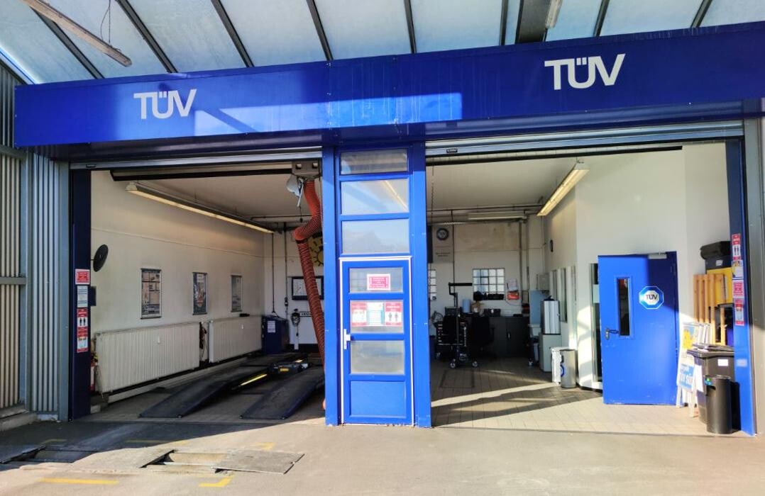 Bilder TÜV SÜD Service-Center Weingarten