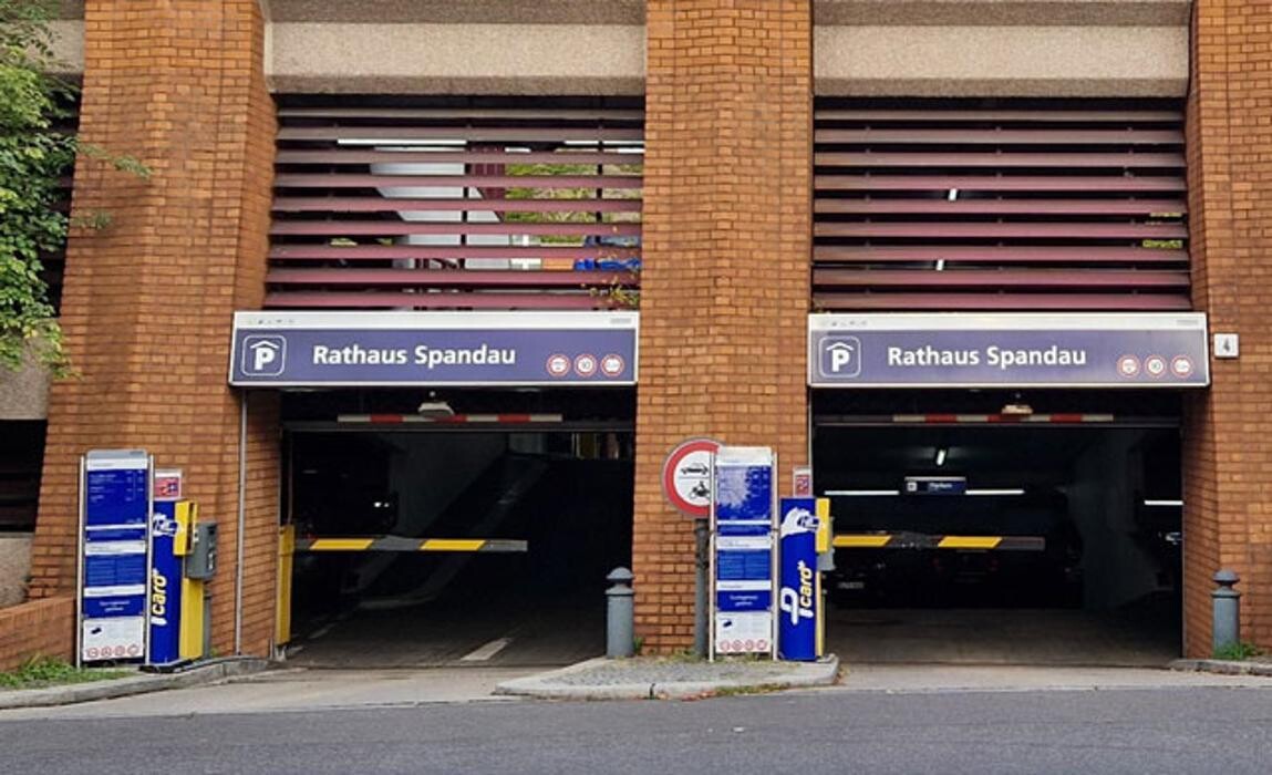 Bilder CONTIPARK Parkhaus Rathaus Spandau