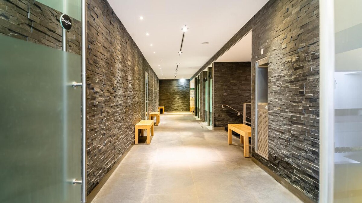 Bilder Holmes Place Fitness - Lübeck Linden Arcaden