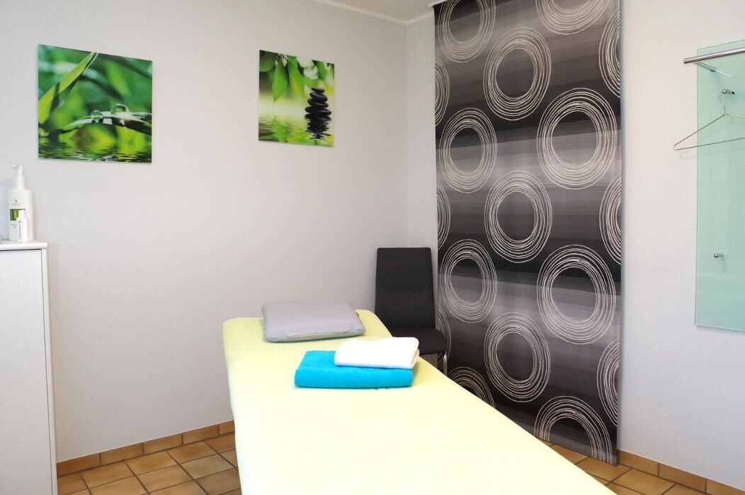 Bilder Praxis für Physiotherapie Reiner Schoenen