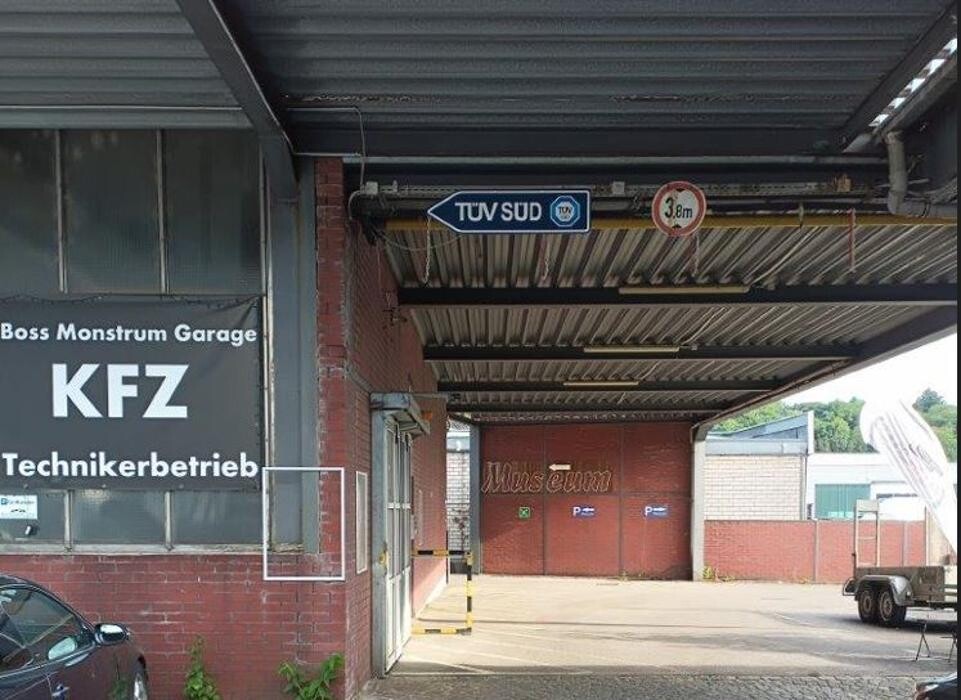 Bilder TÜV SÜD Service-Center Ebersbach