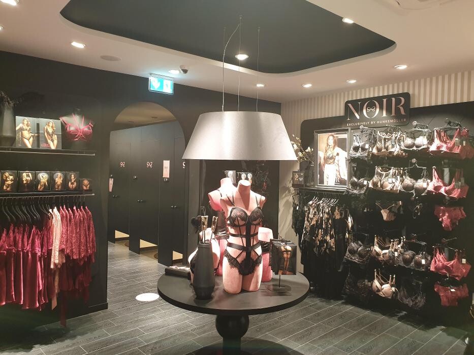 Bilder Hunkemöller Bonn