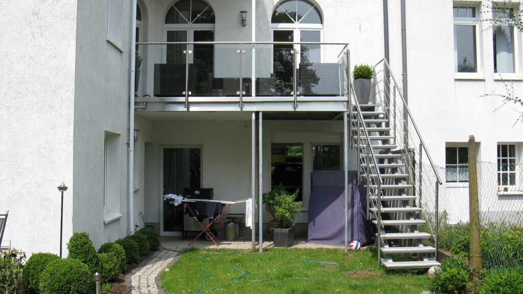 Bilder MESTAHKO (Inh. Paul Dahinten)