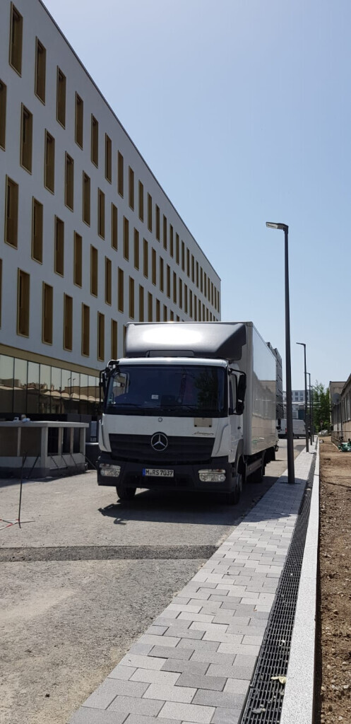 Bilder Umzüge nah und fern GmbH