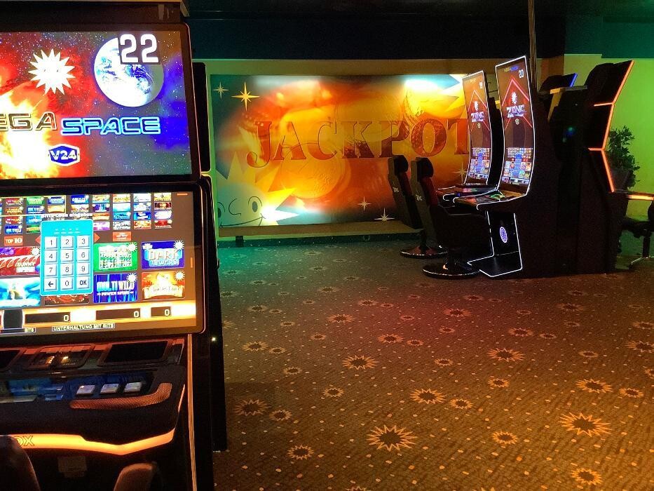 Bilder MERKUR SPIELHALLE St. Augustin