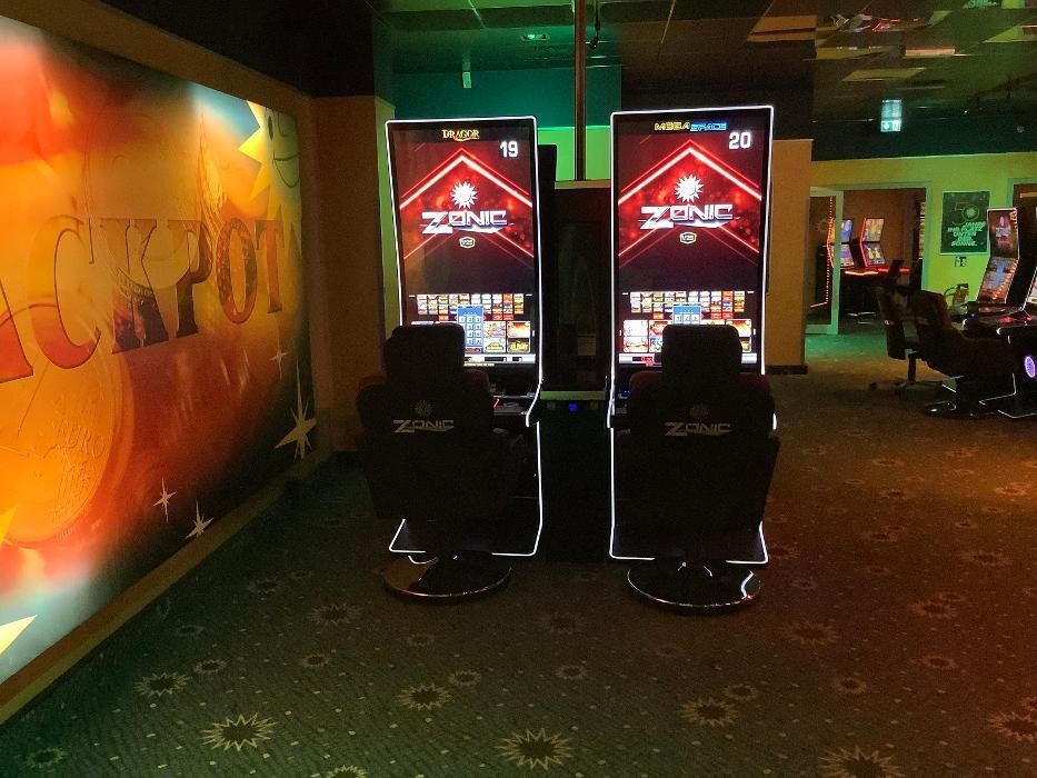 Bilder MERKUR SPIELHALLE St. Augustin