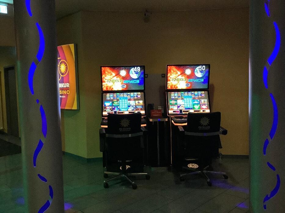 Bilder MERKUR SPIELHALLE St. Augustin