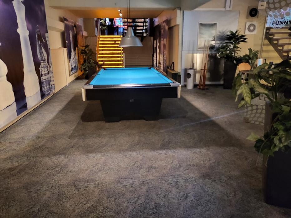 Bilder MERKUR SPIELHALLE Wuppertal