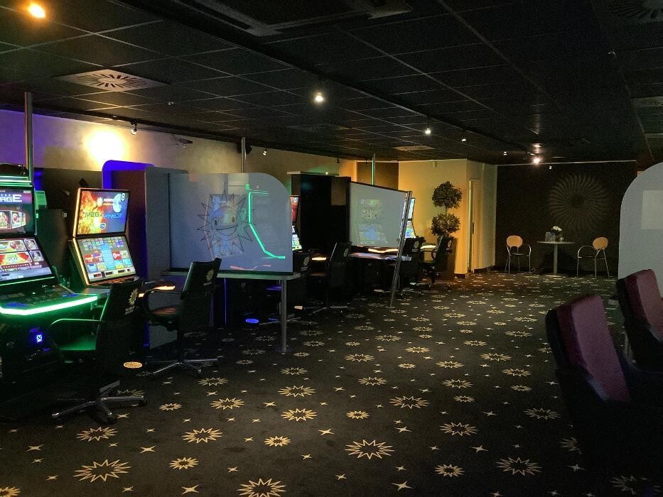 Bilder MERKUR SPIELHALLE Essen