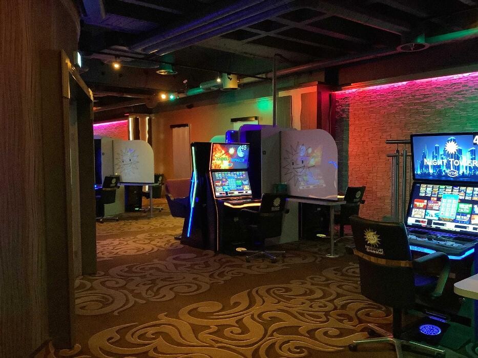 Bilder MERKUR SPIELHALLE Düsseldorf