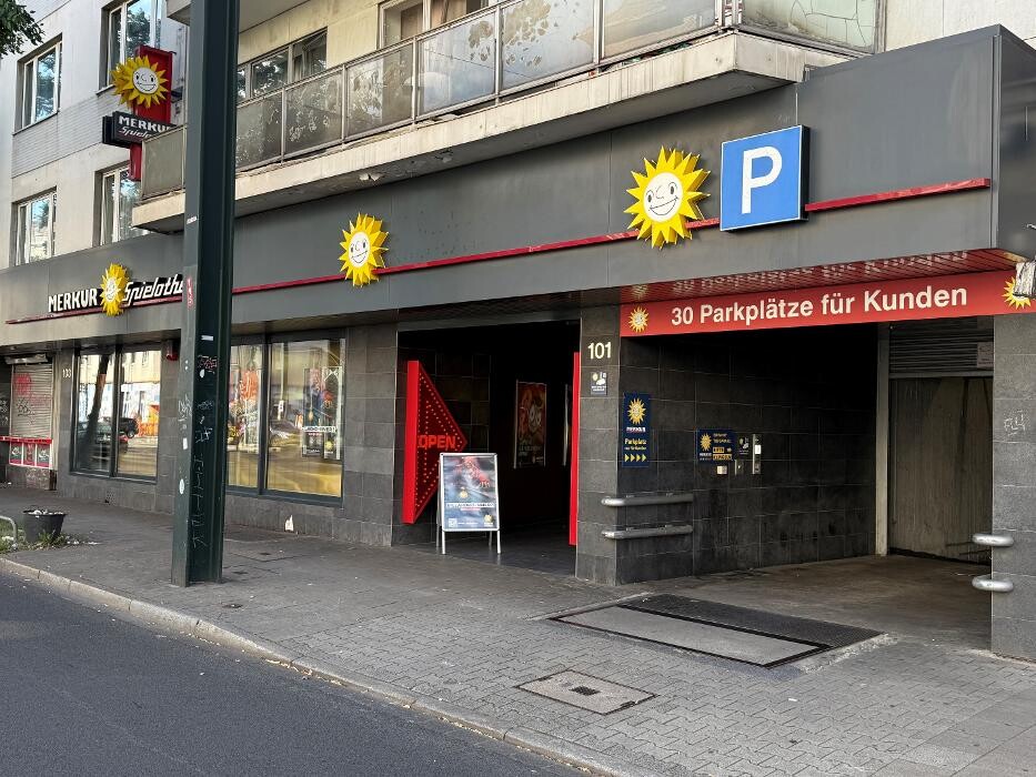 Bilder MERKUR SPIELHALLE Düsseldorf