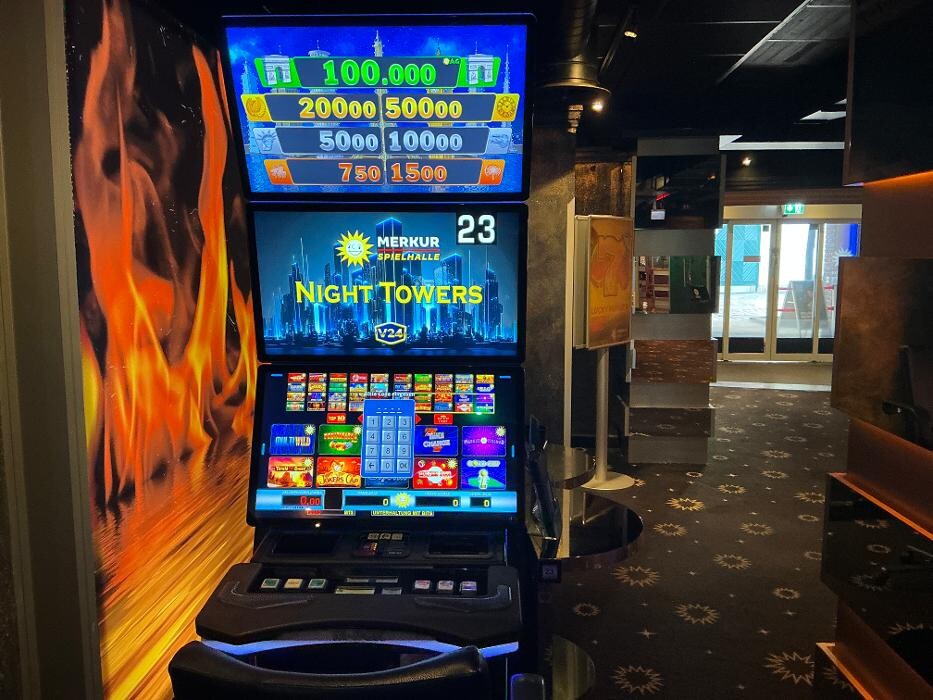 Bilder MERKUR SPIELHALLE Düsseldorf