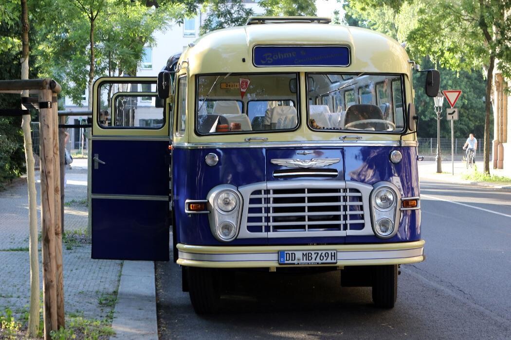 Bilder DRESDNER WHISKYBUS