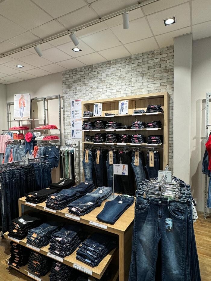 Bilder JEANS FRITZ