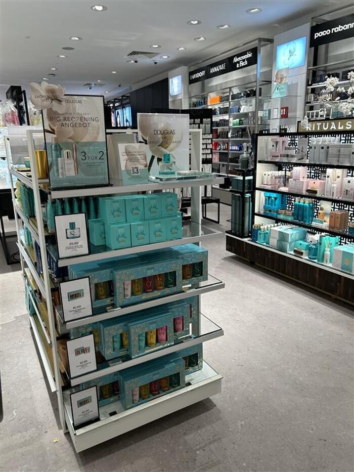 Bilder Douglas Bergisch Gladbach