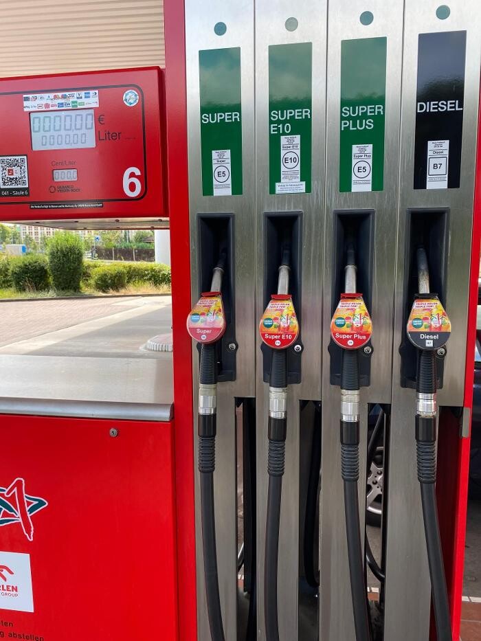 Bilder star Tankstelle