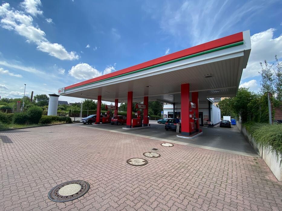Bilder star Tankstelle