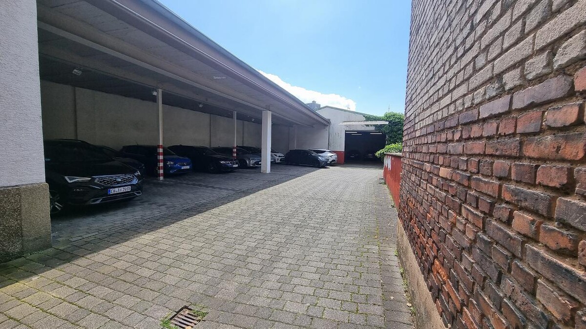 Bilder Avis Autovermietung - Saarbrücken Stadtzentrum