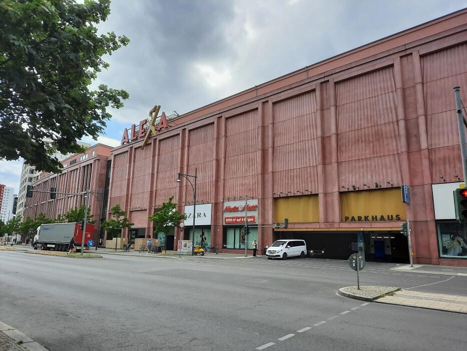 Bilder Parkhaus Alexa APCOA