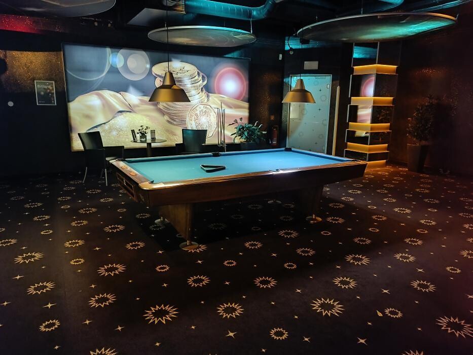 Bilder MERKUR SPIELHALLE Neufahrn