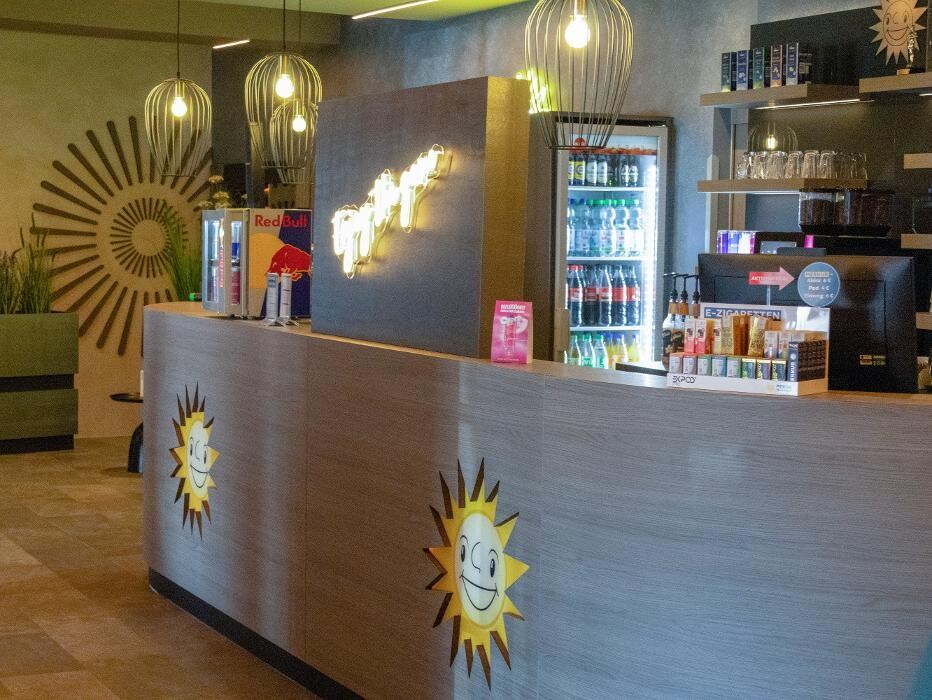 Bilder MERKUR SPIELHALLE Köln