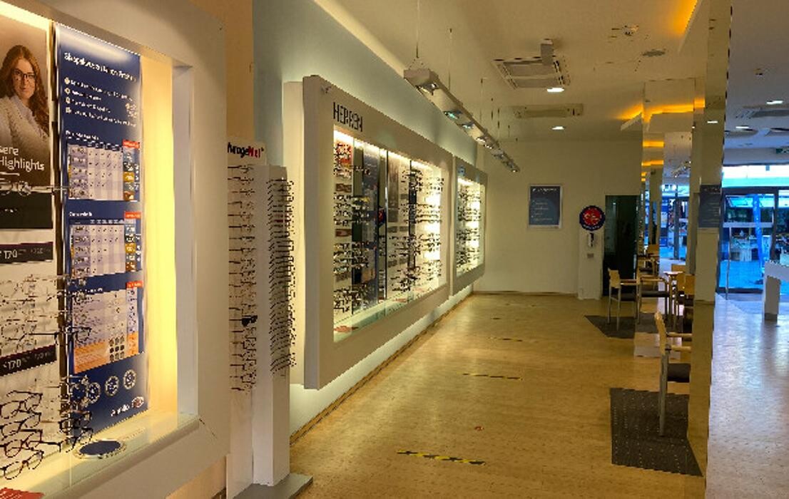 Bilder Apollo-Optik - Dingolfing - Marienplatz