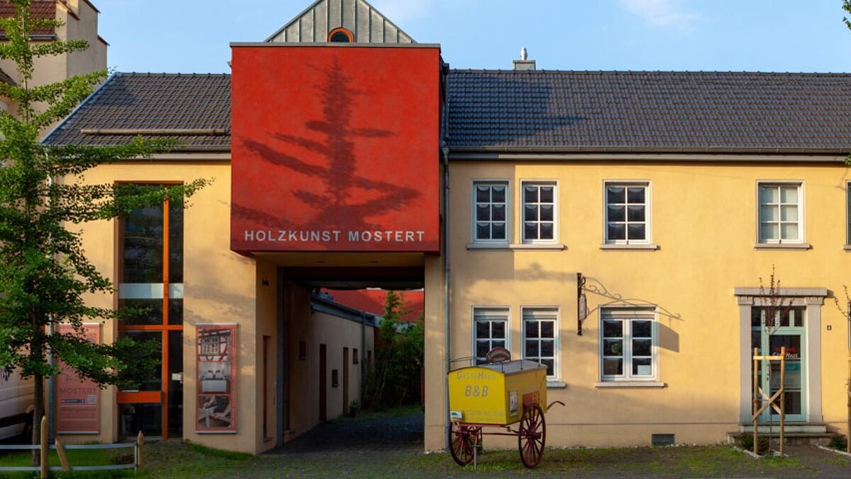 Bilder Holzkunst Mostert GmbH