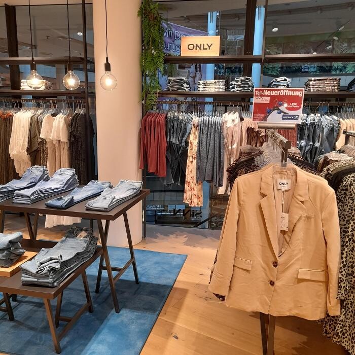 Bilder SiNN Kassel Königs-Galerie