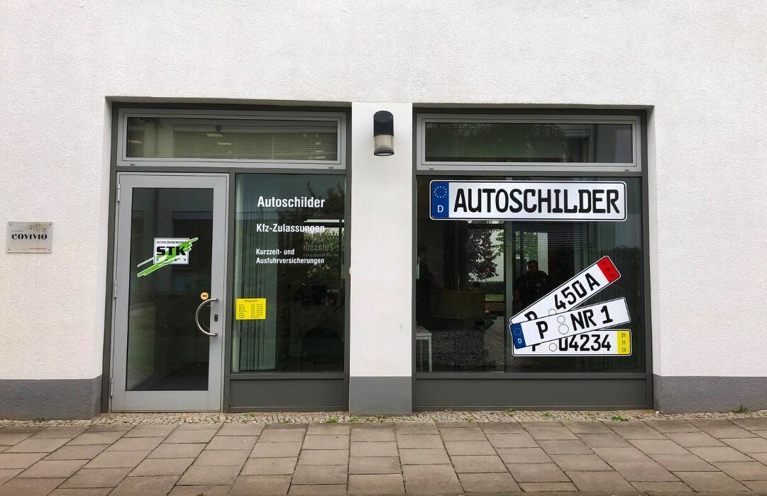 Bilder Autoschilder & Kfz-Zulassungen STK Potsdam