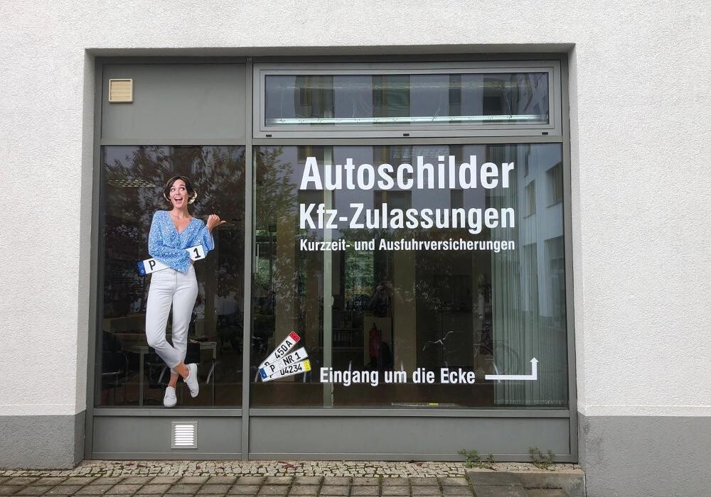 Bilder Autoschilder & Kfz-Zulassungen STK Potsdam