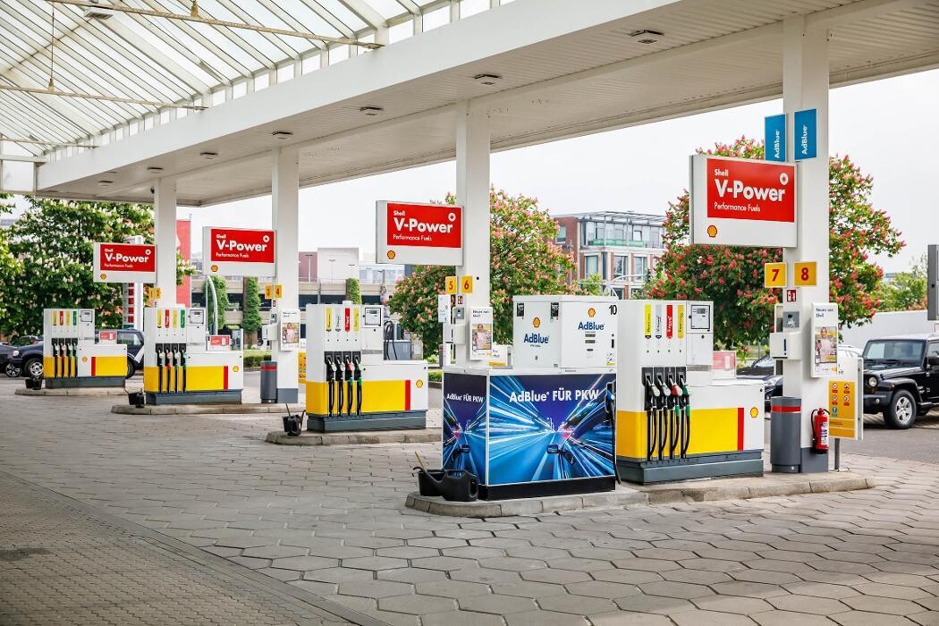 Bilder Shell Recharge Charging Station