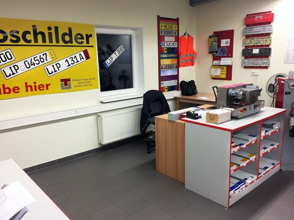Bilder Autoschilder & Zulassungen Tönjes Barntrup