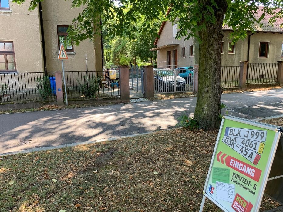Bilder Autoschilder & Zulassungen STK Weißenfels