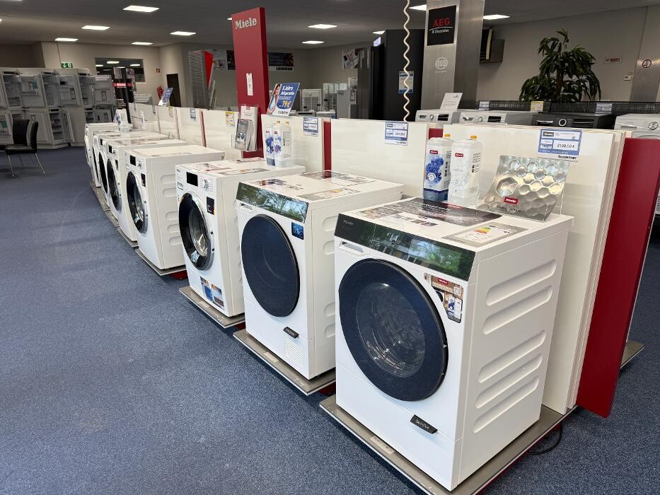 Bilder HOLZLEITNER Elektrogeräte