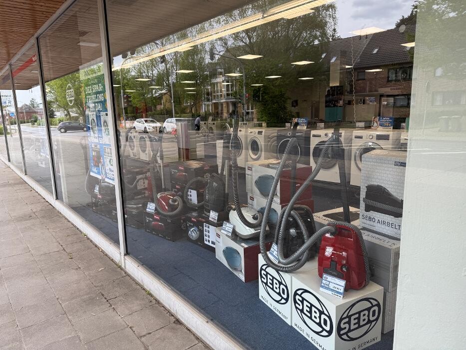 Bilder HOLZLEITNER Elektrogeräte