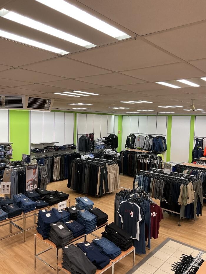 Bilder AWG Mode Center Stadtbergen