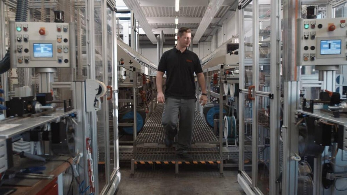 Bilder Metoba Metalloberflächenbearbeitung GmbH