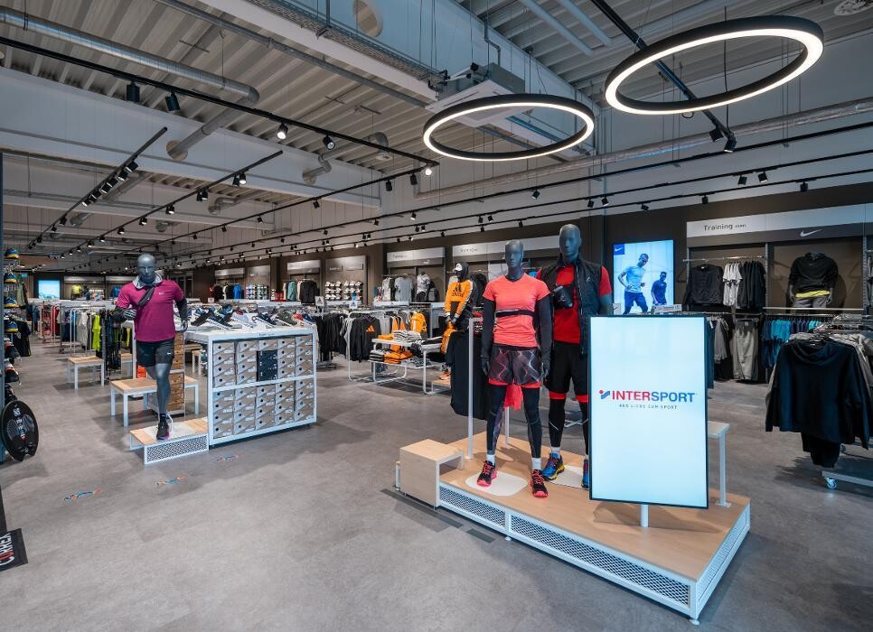 Bilder INTERSPORT Voswinkel Wormser Einkaufspark