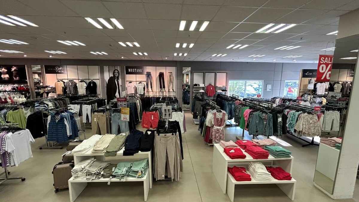 Bilder AWG Mode Center Dessau-Roßlau