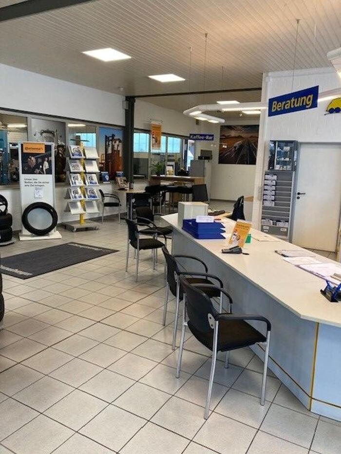 Bilder Pneuhage Reifen und Autoservice