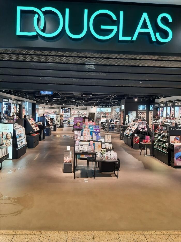 Bilder Douglas Siegen City-Galerie