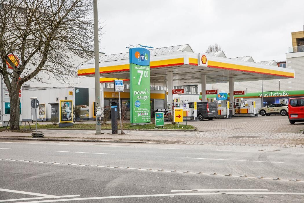 Bilder Shell Recharge Charging Station